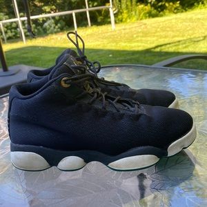 Jordan Horizon, size 5.5Y